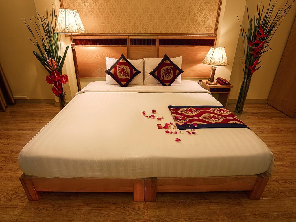 Nam De Hotel Thành Pho Ho Chí Minh Esterno foto