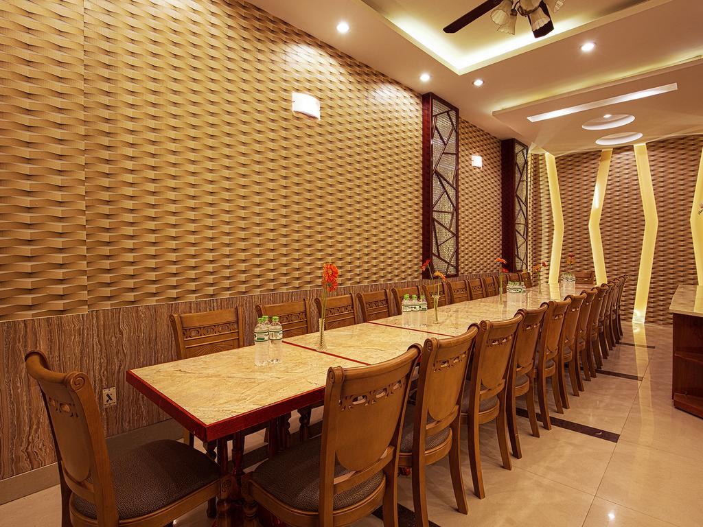 Nam De Hotel Thành Pho Ho Chí Minh Esterno foto